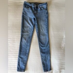 American Eagle Hi Rise Next Level Stretch Size 4 Women's Blue Jeans Skinny